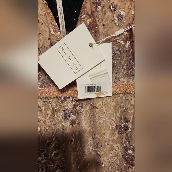 NWT Size 12 Mac Duggal Pink Floral Embellished Sleeveless Plunge Neck Gown - Picture 8 of 8